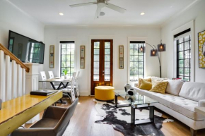 Lovely Mt Pleasant Townhouse with Central Location!